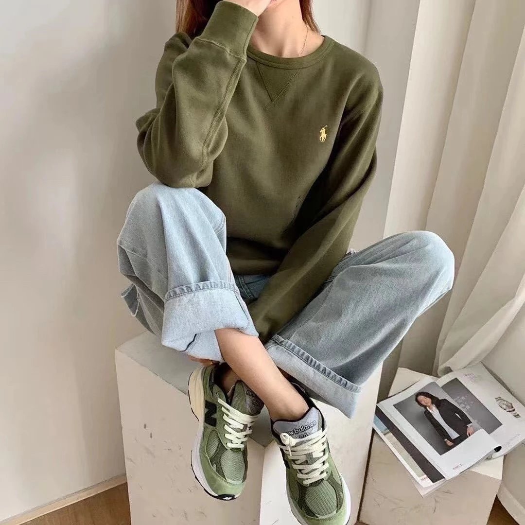 Polo Ralph Lauren Classic Crewneck Sweatshirt Beige Sweater - 35