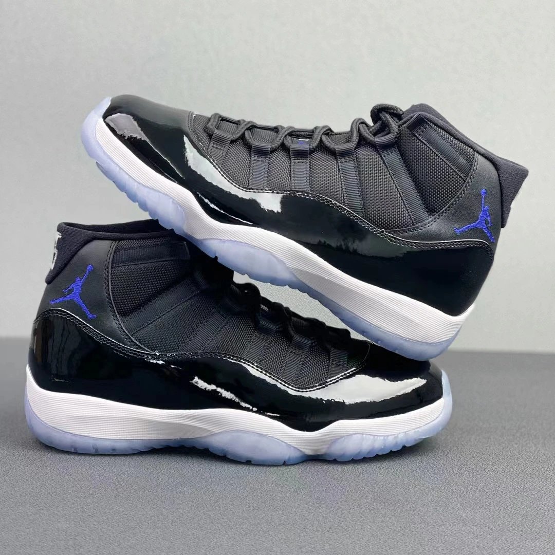 Y3 J11“Space Jam”