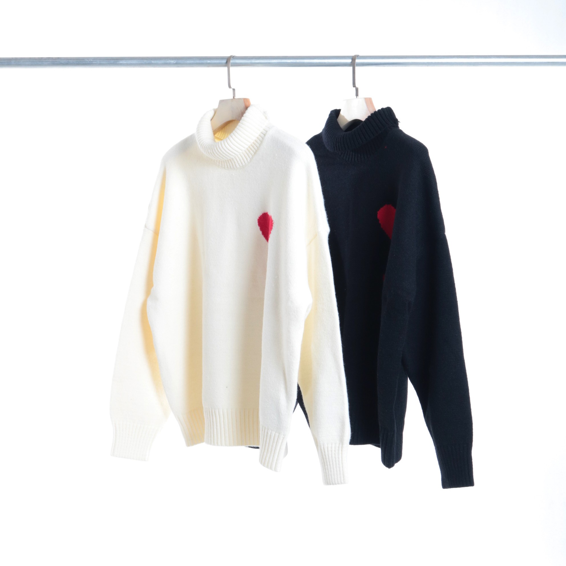 Item Thumbnail for @mi Mattiussi 2021 new autumn and winter new style for men and women red heart love embroidery A letter long-sleeved turtleneck sweater sweater black beige 04