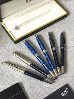 thumbnail for 2015 万堡龙小王子系列 钢笔 签字笔