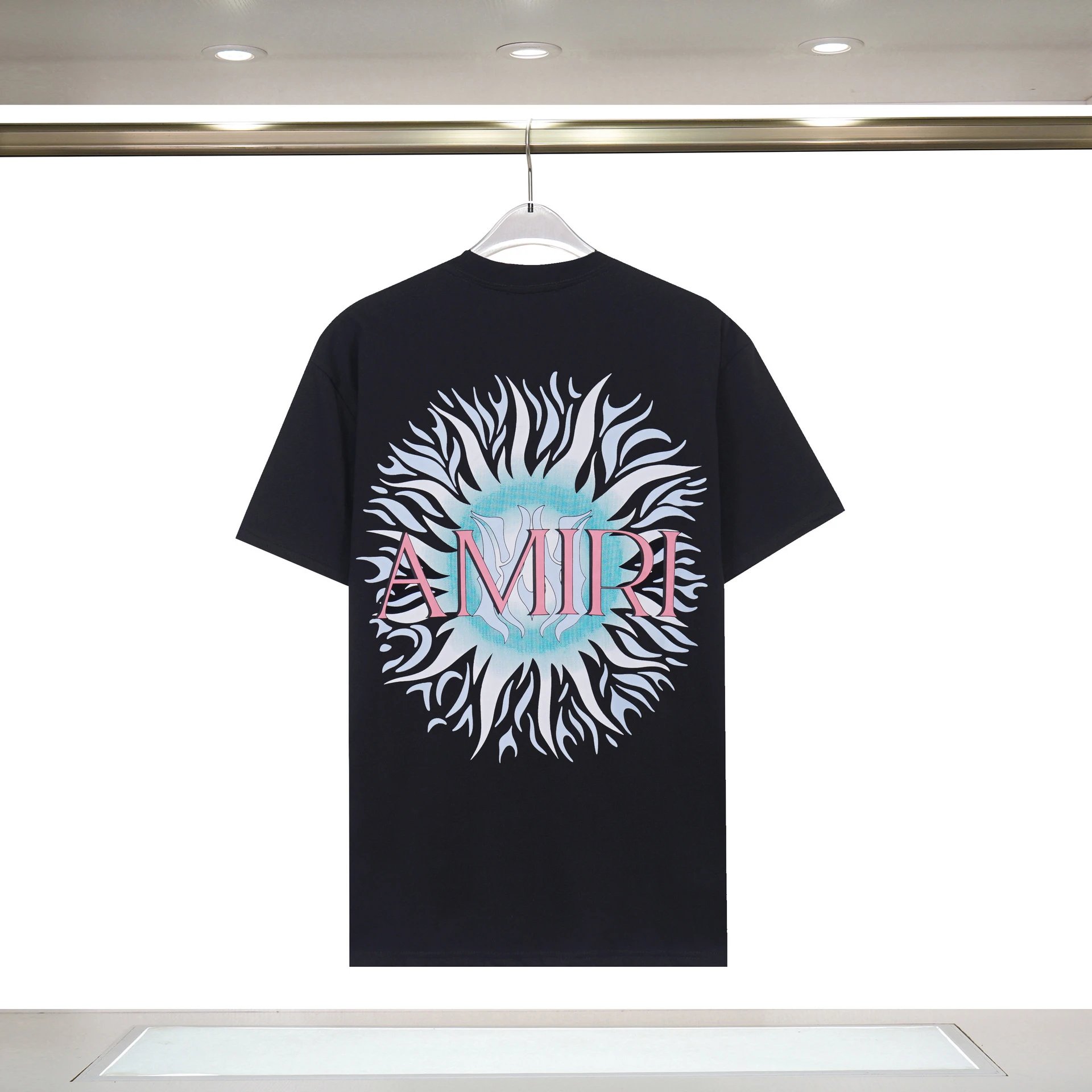 Classic Print Short Sleeve T-Shirt photo 5