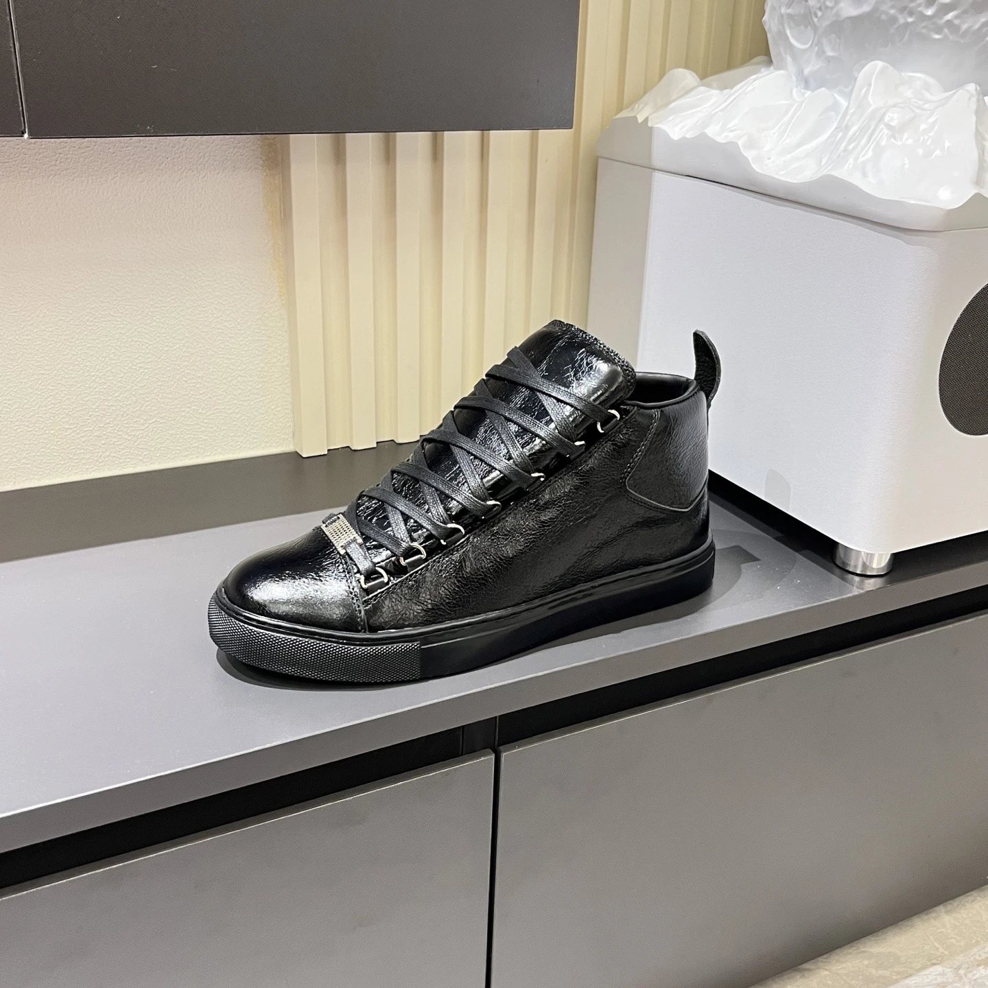 High Top Leather Casual Shoe photo 5