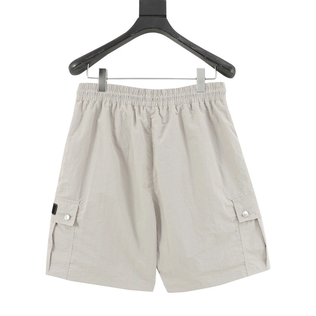 Cargo Pocket Badge Shorts photo 6