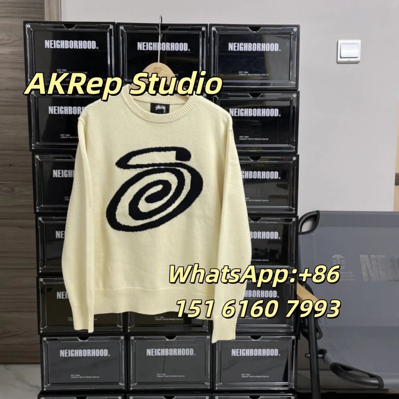 Ribbed Heavy Jacquard Knit Sweater photo 4