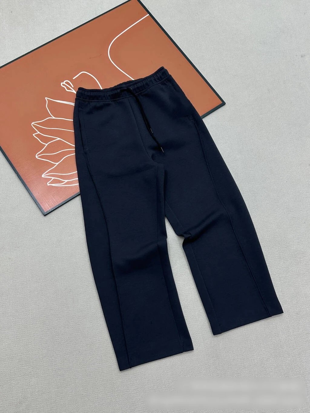 Knit Air Circle Crew Sweatshirt and Sweatpants photo 8