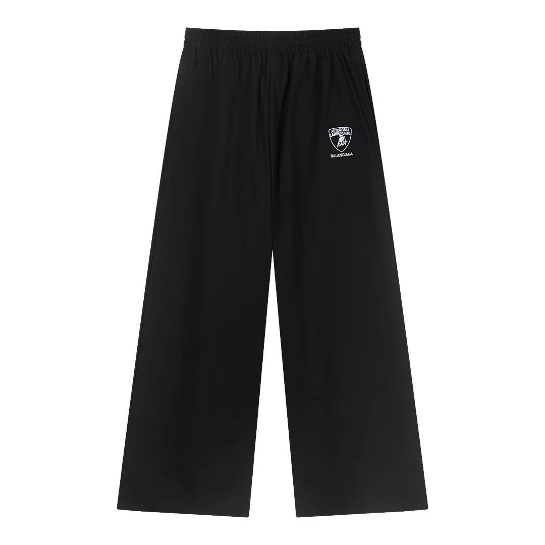 Logo Embroidered Tracksuit photo 3