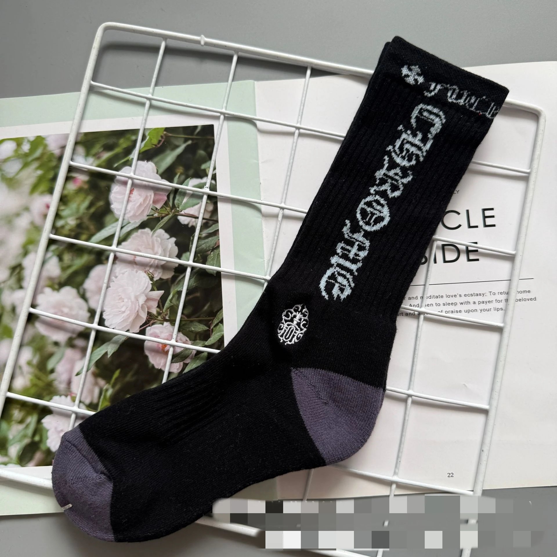 Striped Letter Red Lip Embroidered Sports Socks photo 6