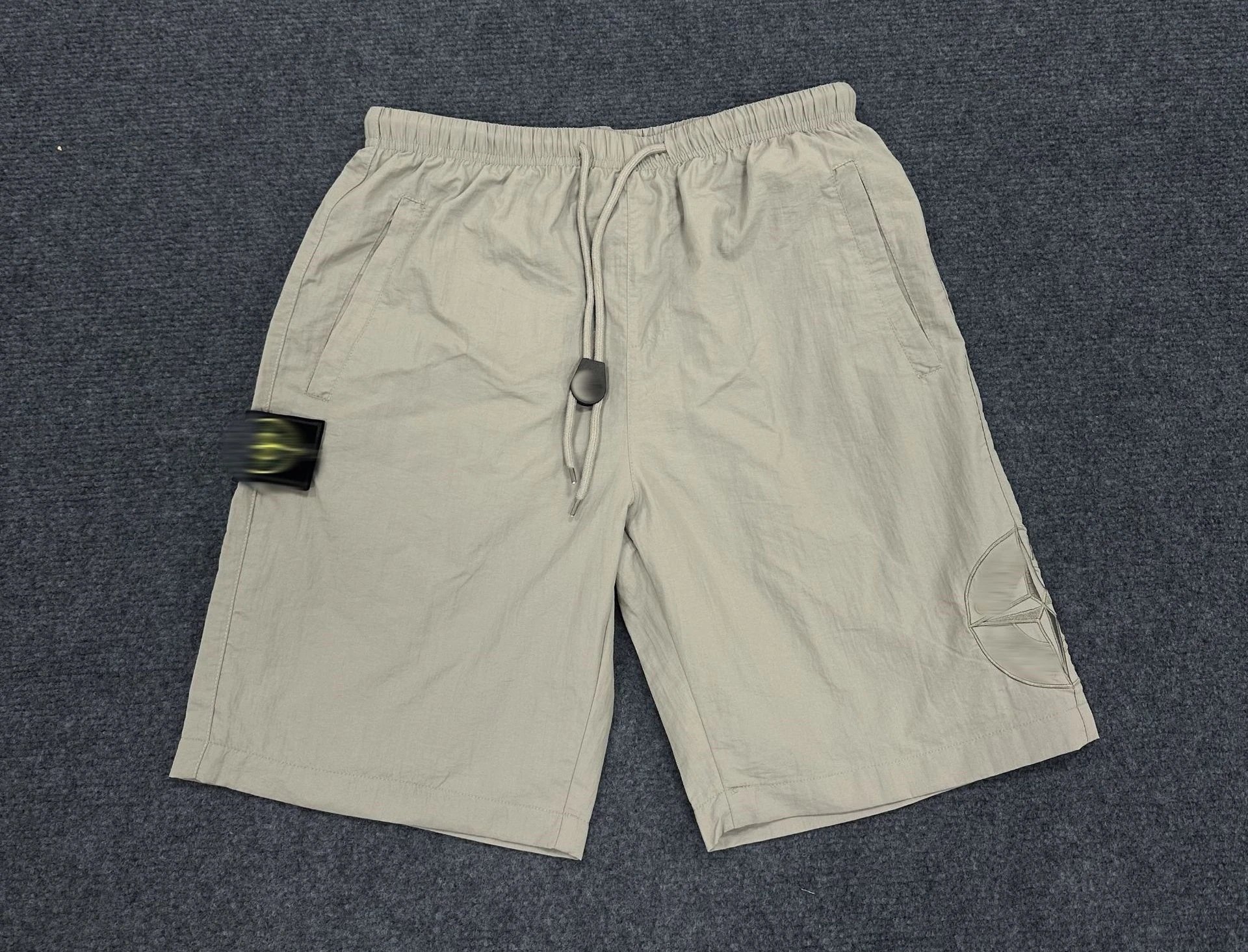 Embroidered Badge Shorts photo 4