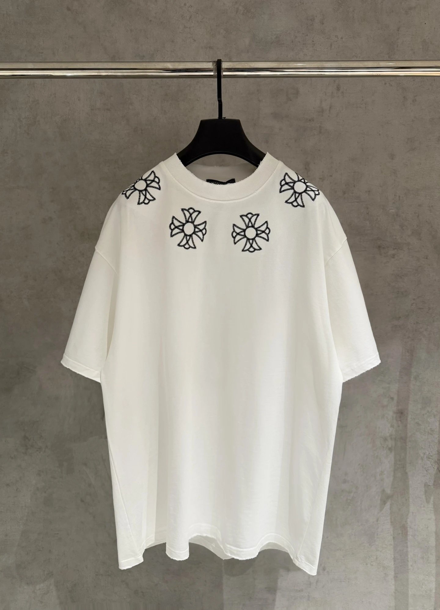 DK 63 short sleeve shirt photo 2