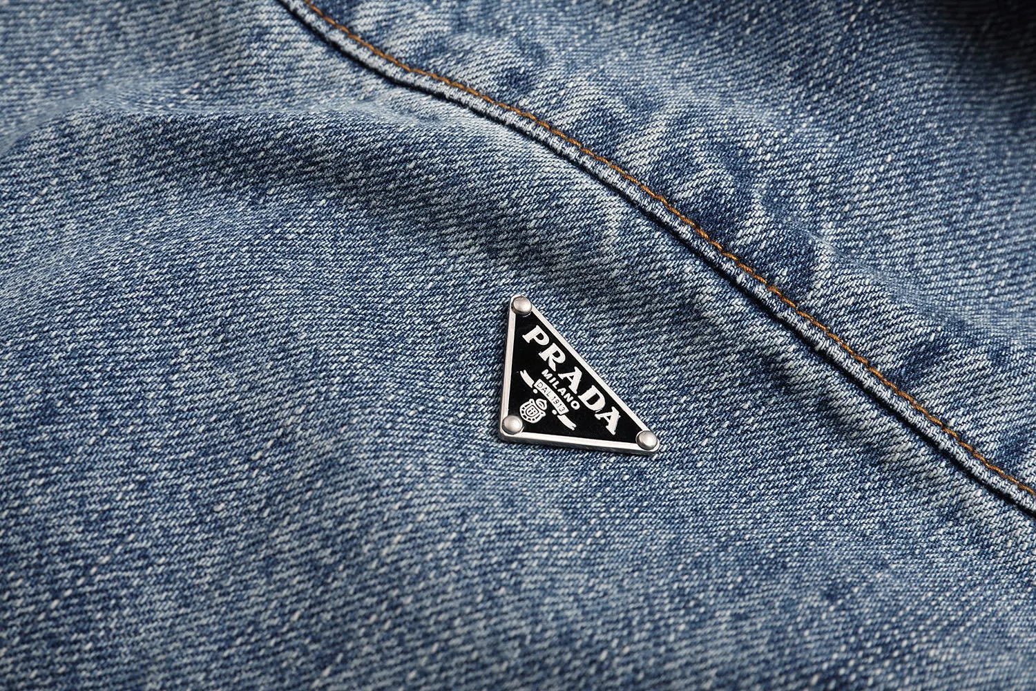 Triangle Metal Logo Denim Shirt photo 6
