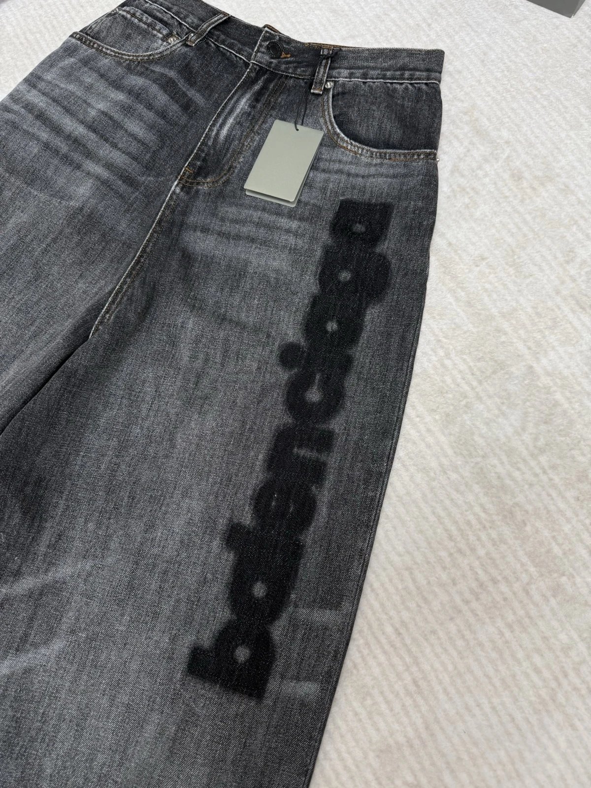 Black Spray Letter Logo Denim Jeans photo 5