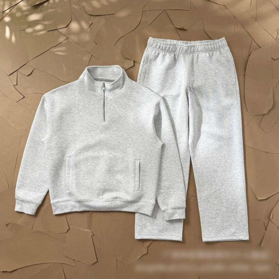 SOLO Classic Embroidered Half Zip Hoodie photo 2