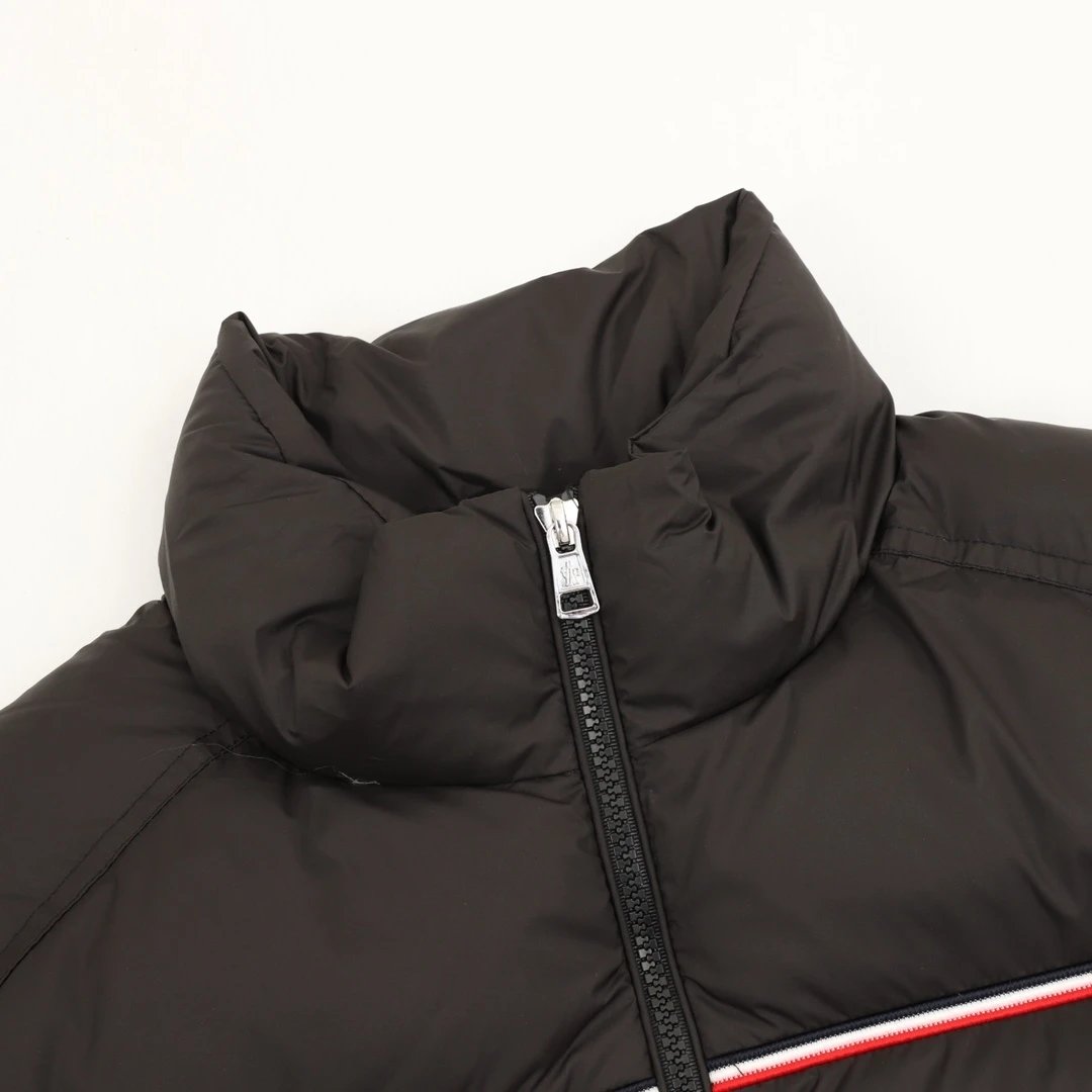 3-Color Down Jacket photo 8