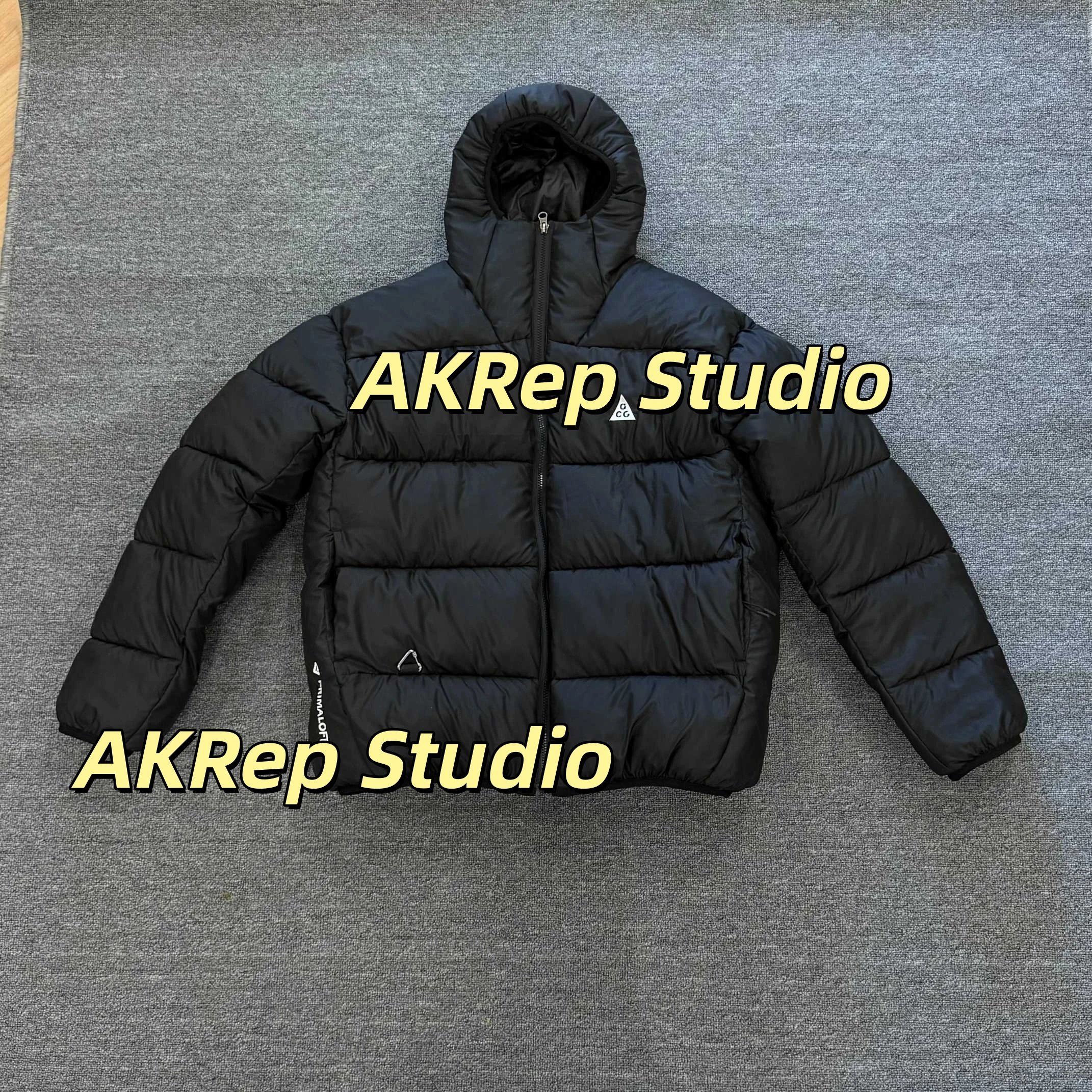 Lightweight Puffer Jacket photo 3