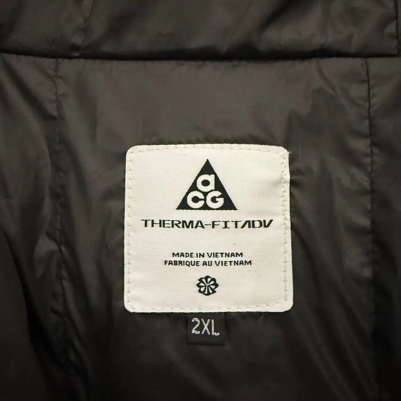 Lightweight Puffer Jacket photo 7