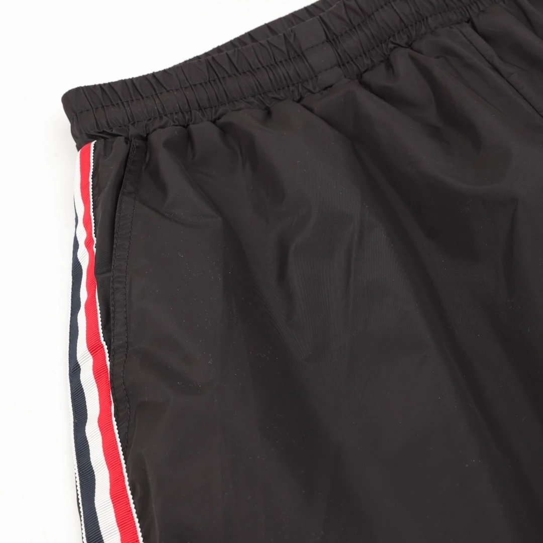 Moncler Logo-Embroidered Navy Shorts with Stripe Tape - 9
