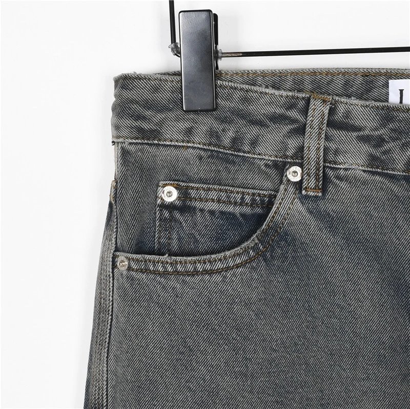 Pocket Embroidery Straight Jeans photo 5