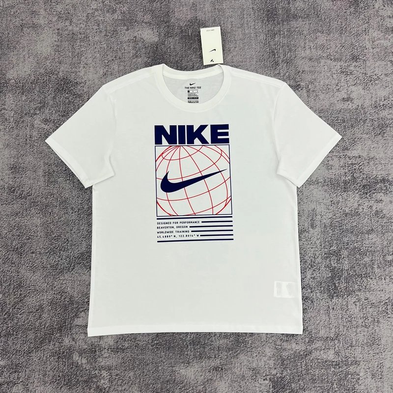 Nike T-Shirts Short-Sleeve Graphic Logo T-Shirt — 39