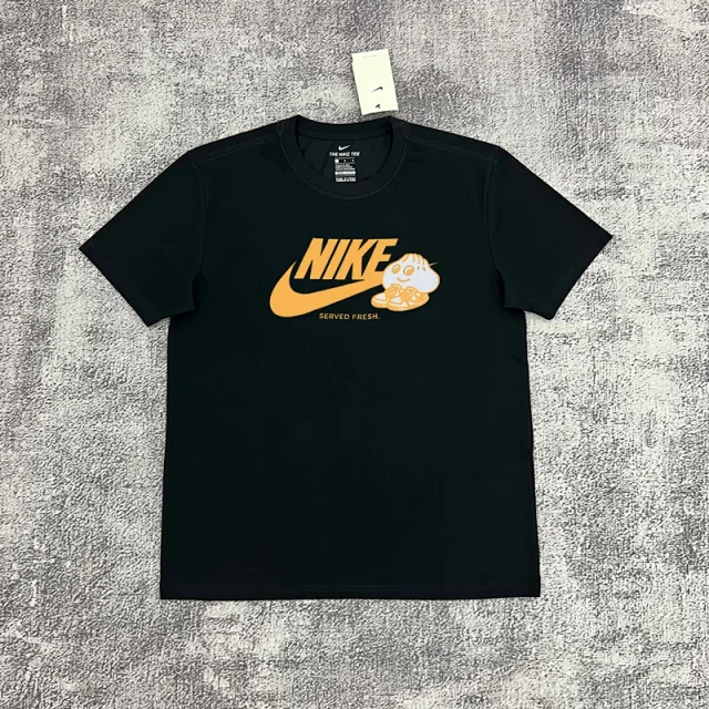 Nike T-Shirts Short-Sleeve Graphic Logo T-Shirt product detail image 53