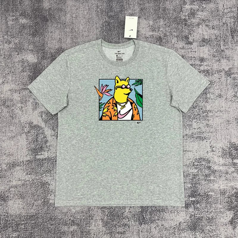Nike T-Shirts Short-Sleeve Graphic Logo T-Shirt — 26