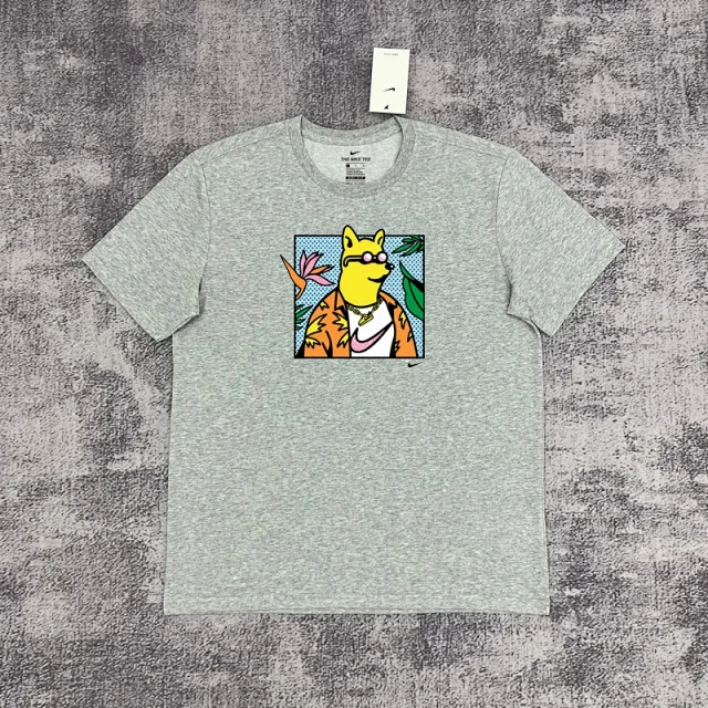 Nike T-Shirts Short-Sleeve Graphic Logo T-Shirt product detail image 22