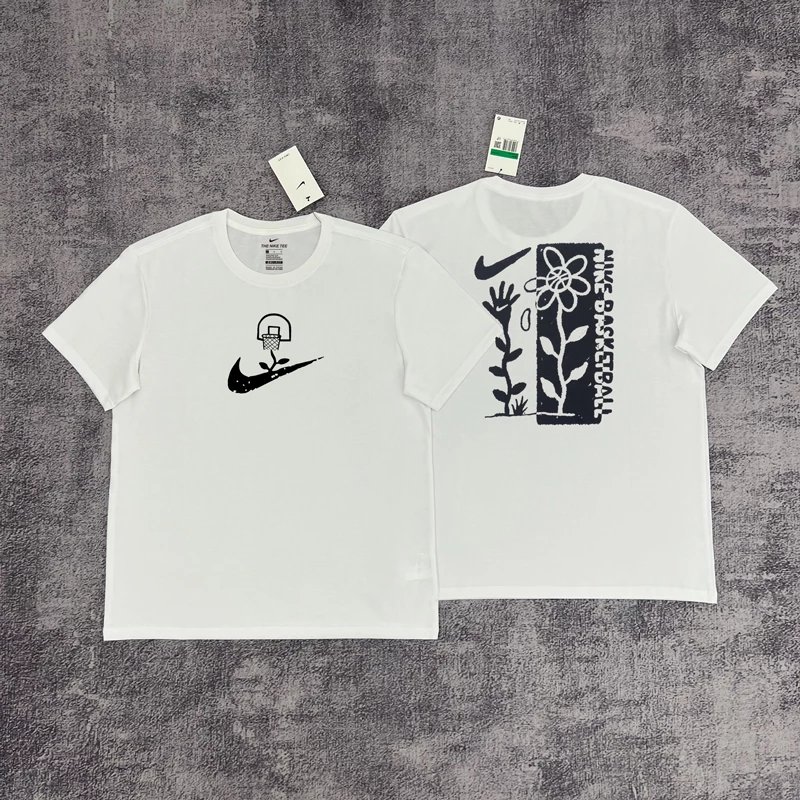 Nike T-Shirts Short-Sleeve Graphic Logo T-Shirt — 10