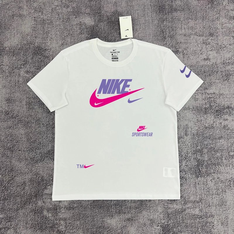 Nike T-Shirts Short-Sleeve Graphic Logo T-Shirt — 16