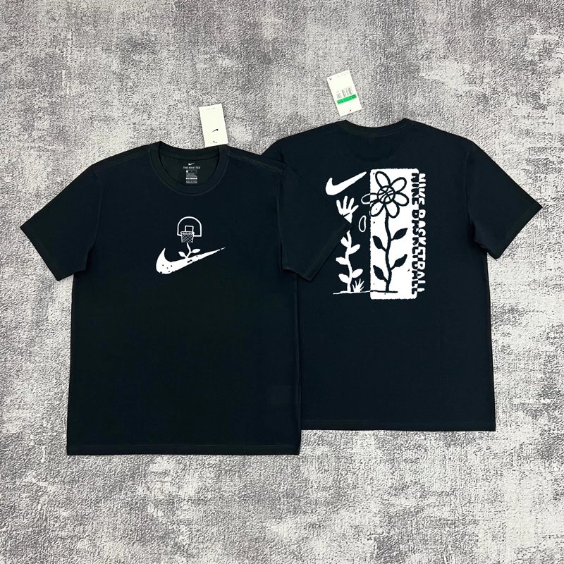 Nike T-Shirts Short-Sleeve Graphic Logo T-Shirt — 11