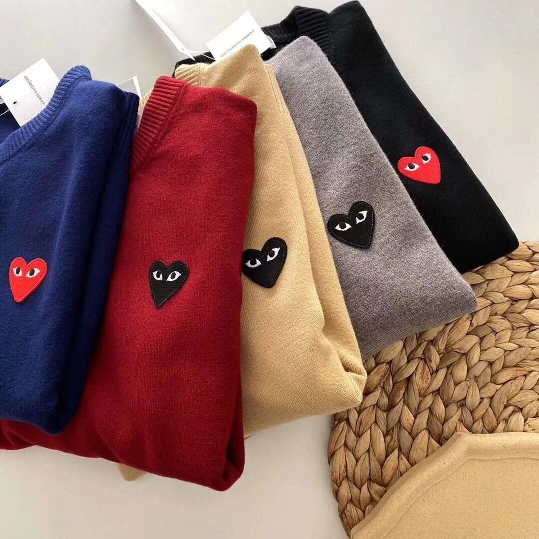 Special price pop-up package! Chuanjiu red heart fall and winter round neck pullover wool blend sweater knit sweater with couples clothing parents and children, high quality embroidery small label original collar tag clothes soft not tie meat, children wear stress-free!