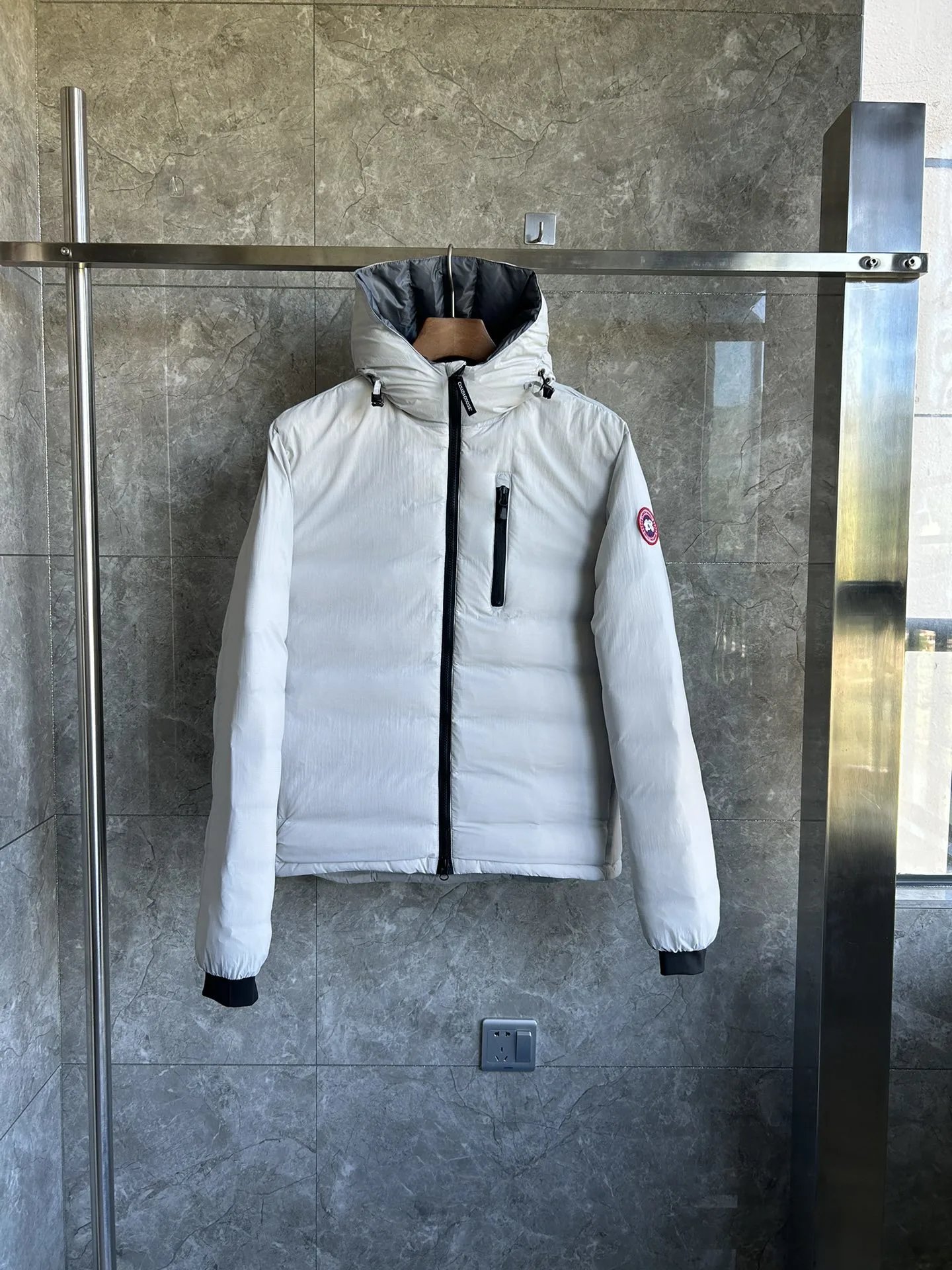 White 5078