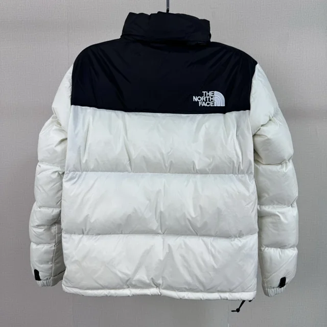 The North Face Down Jackets 1996 hooded color-block puffer product detail image 89