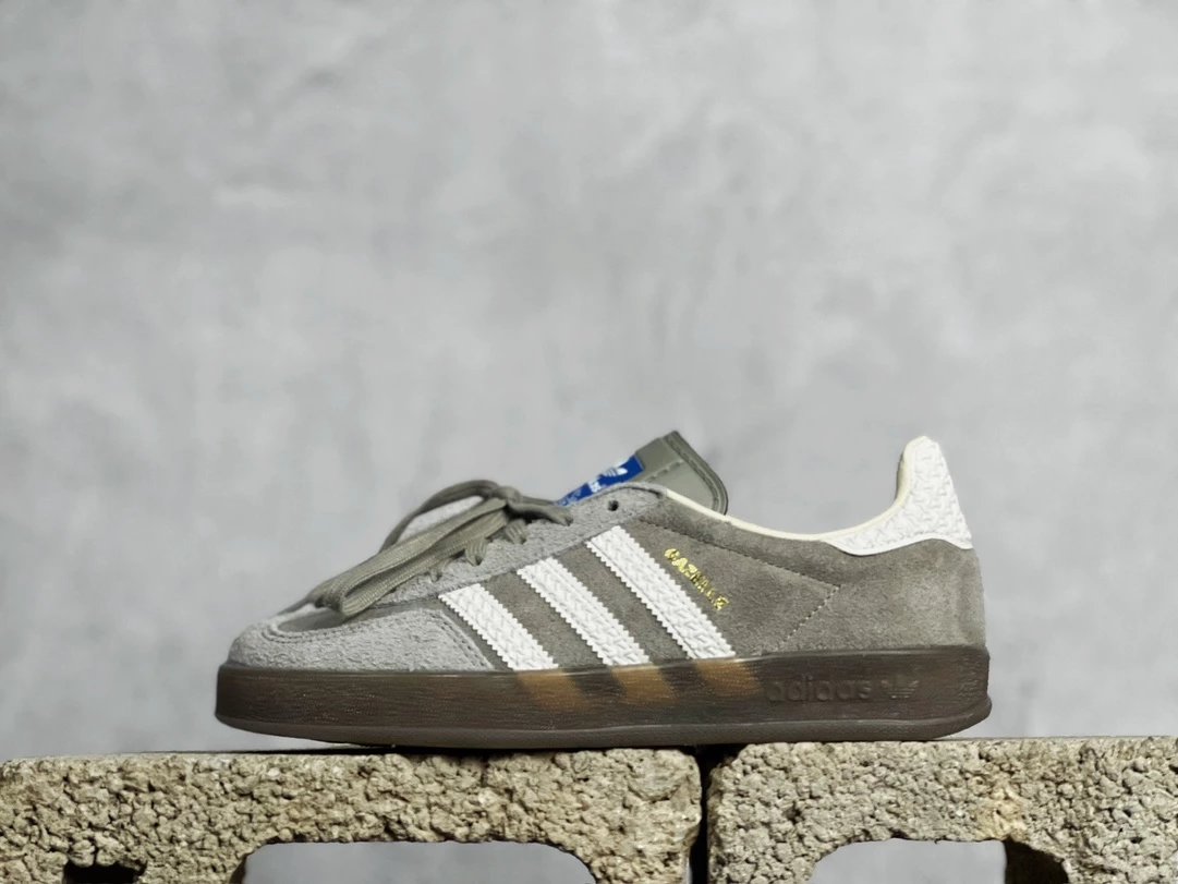 Gray/White IF1807