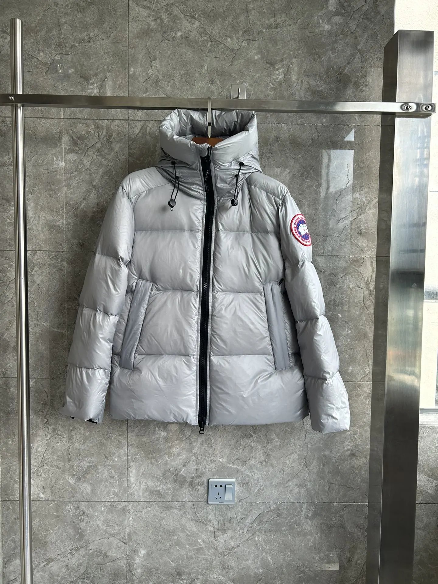White Red Label 2252