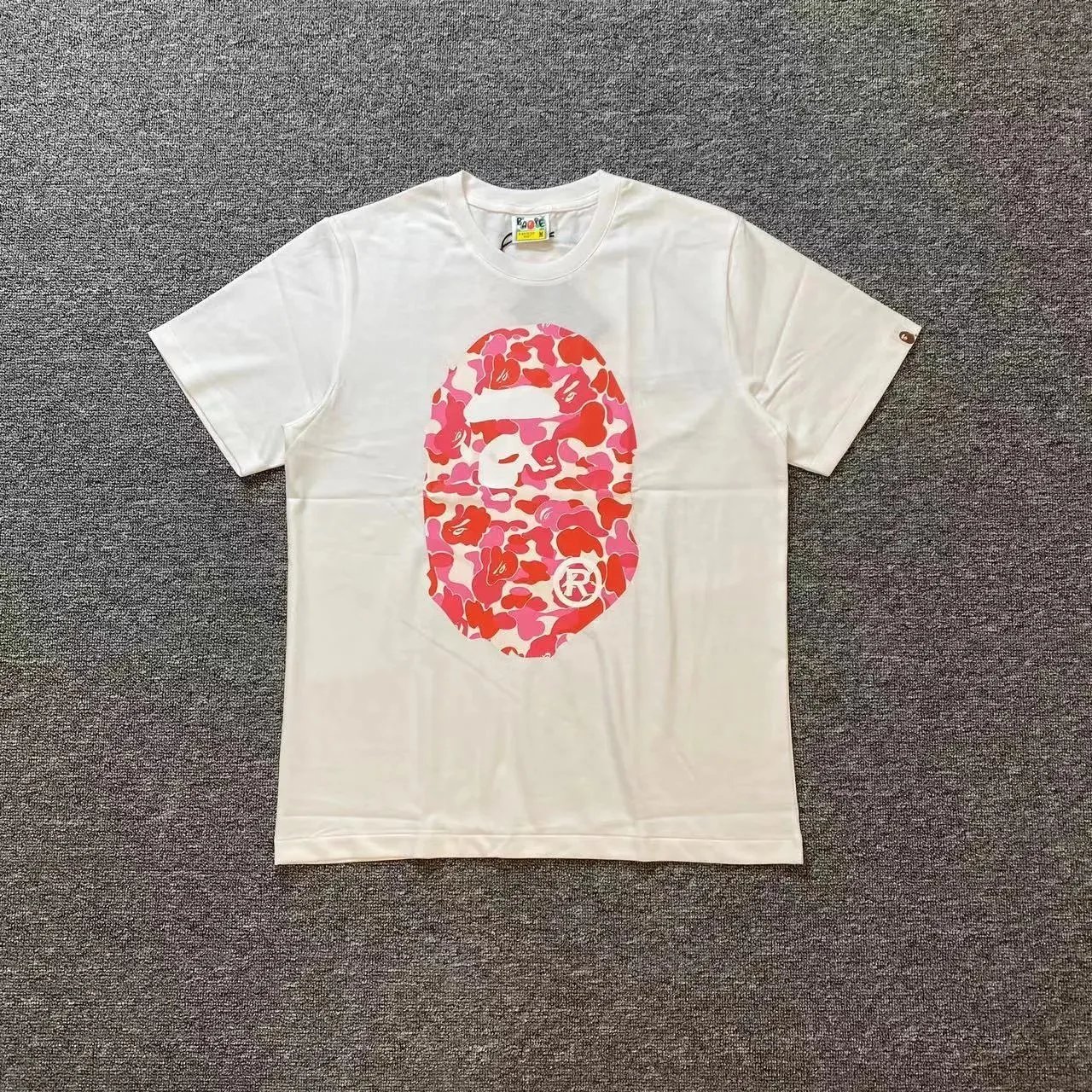 D117 White-pink