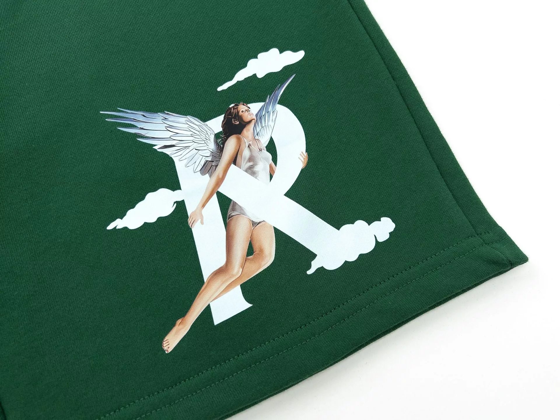 Represent Storms In Heaven Angel Print Shorts Green - 18