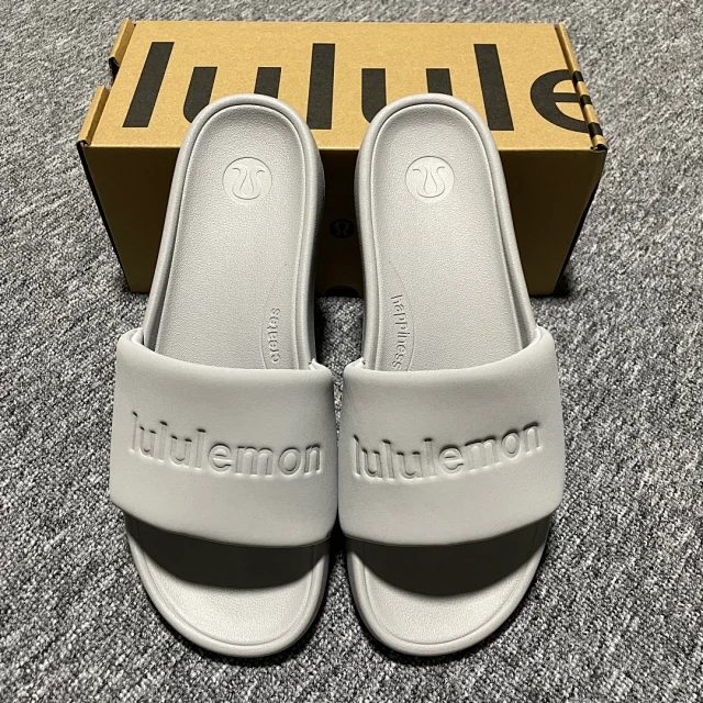lululemon Sandals Restfeel Slide product detail image 21