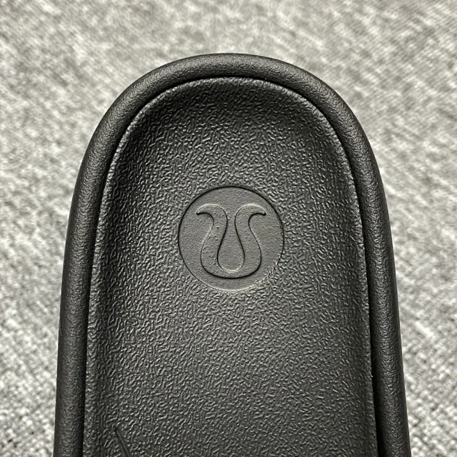 lululemon Sandals Restfeel Slide product detail image 43