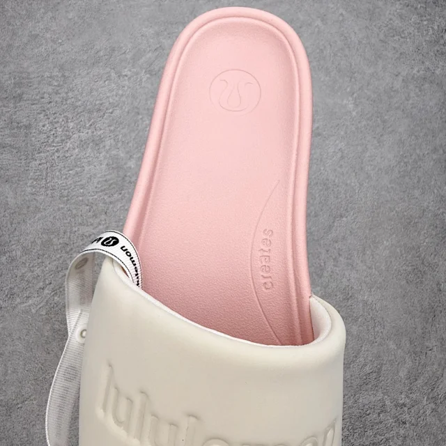 lululemon Sandals Restfeel Slide product detail image 64