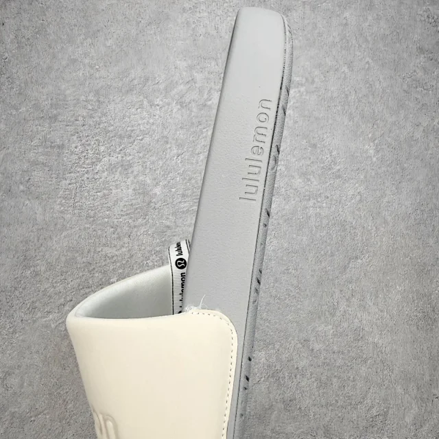 lululemon Sandals Restfeel Slide product detail image 76