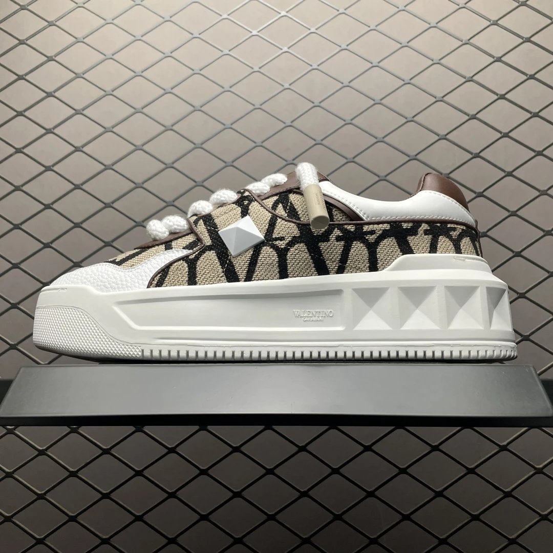 C SKU image