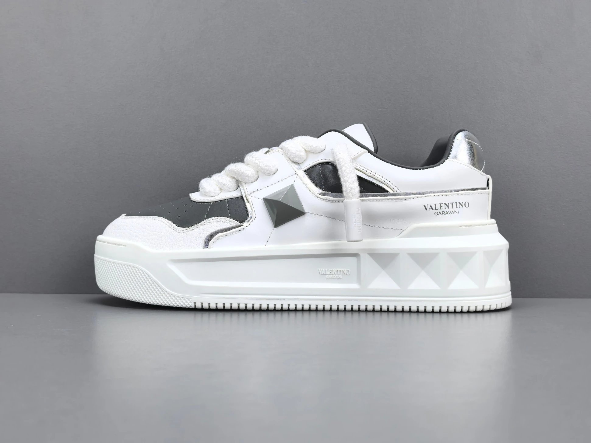 M SKU image