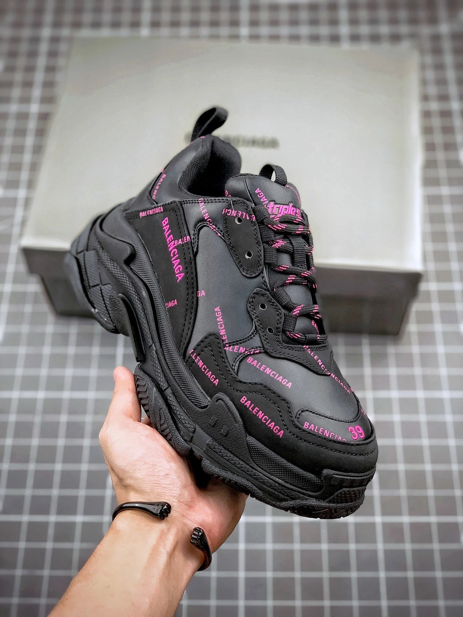 Customization F SKU image