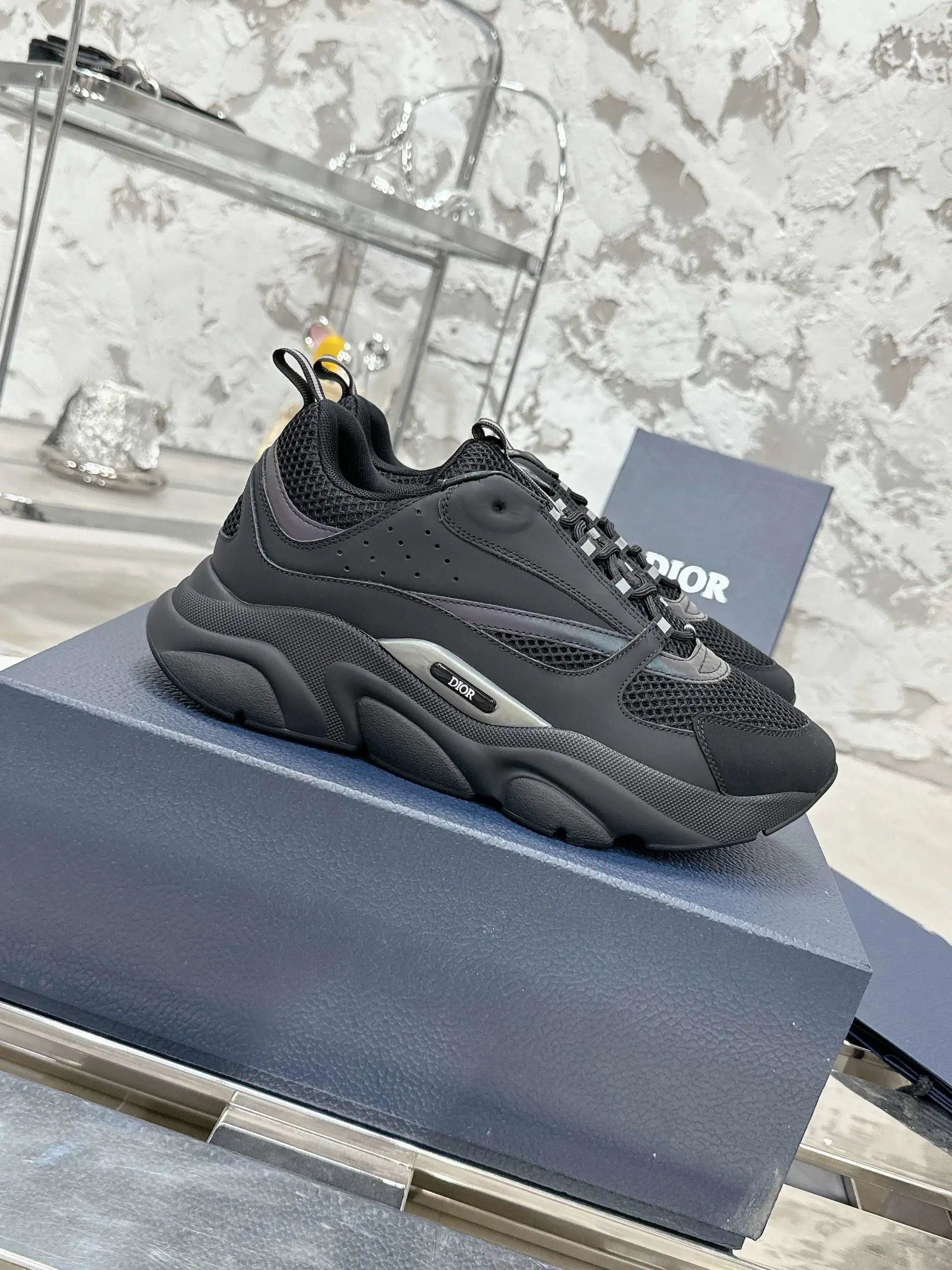 Dior Black Chunky Sn