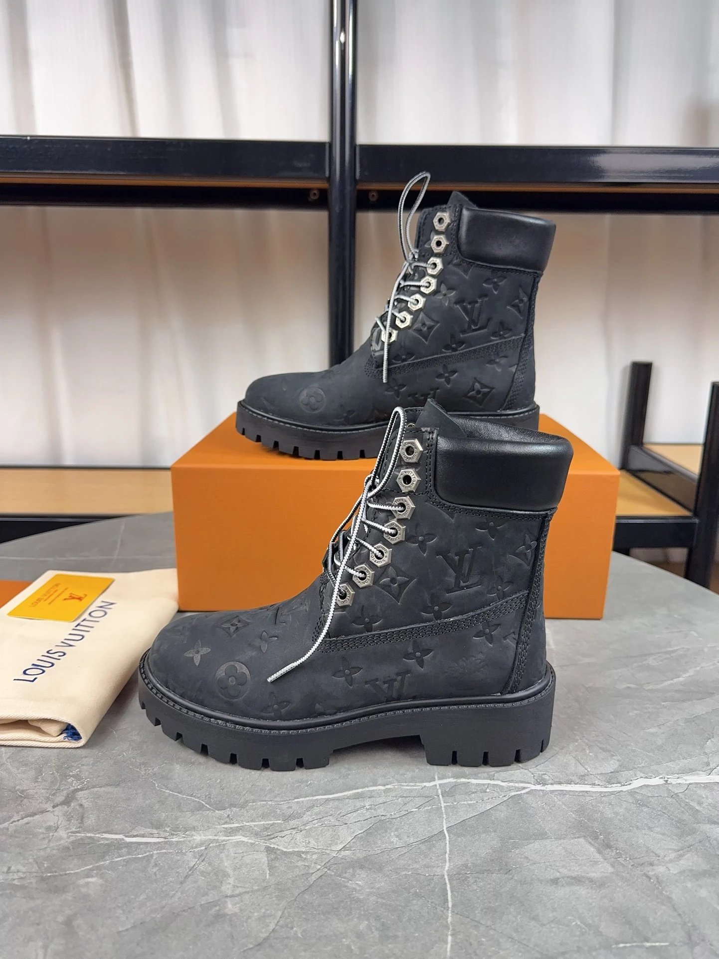 D SKU image