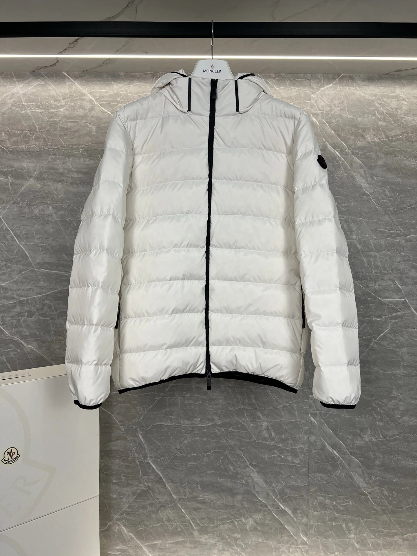 EE SKU image
