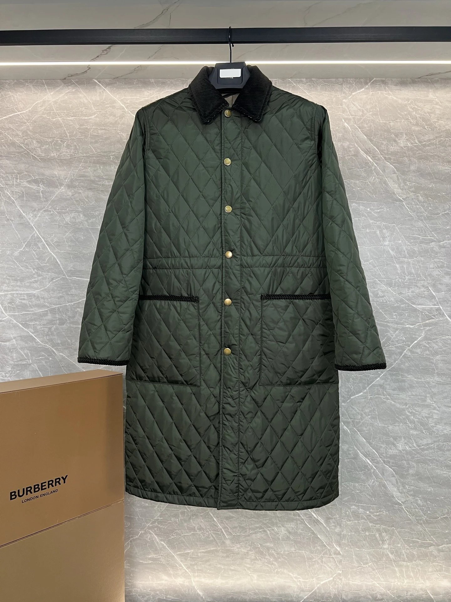 W SKU image