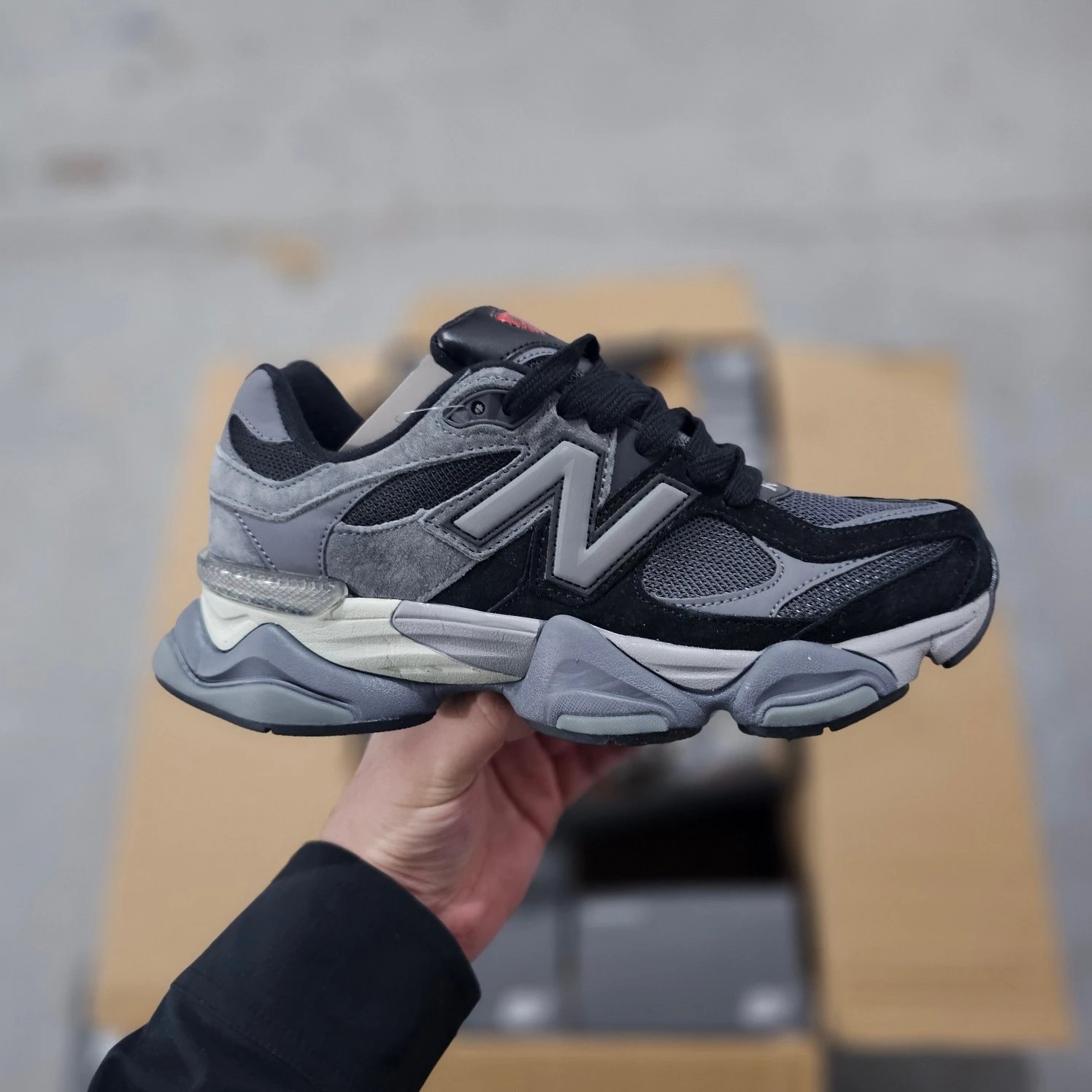 New Balance Black an