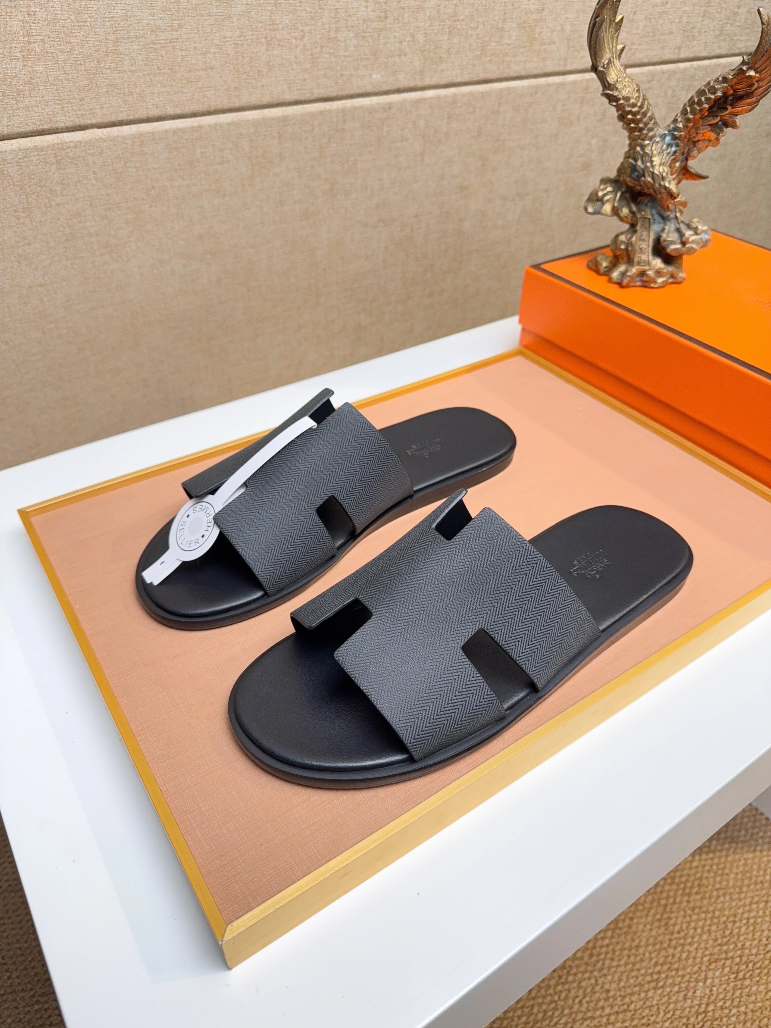 Hermès Black H-Strap