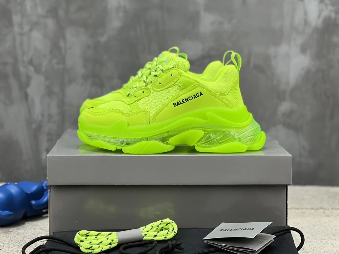 Customization L SKU image