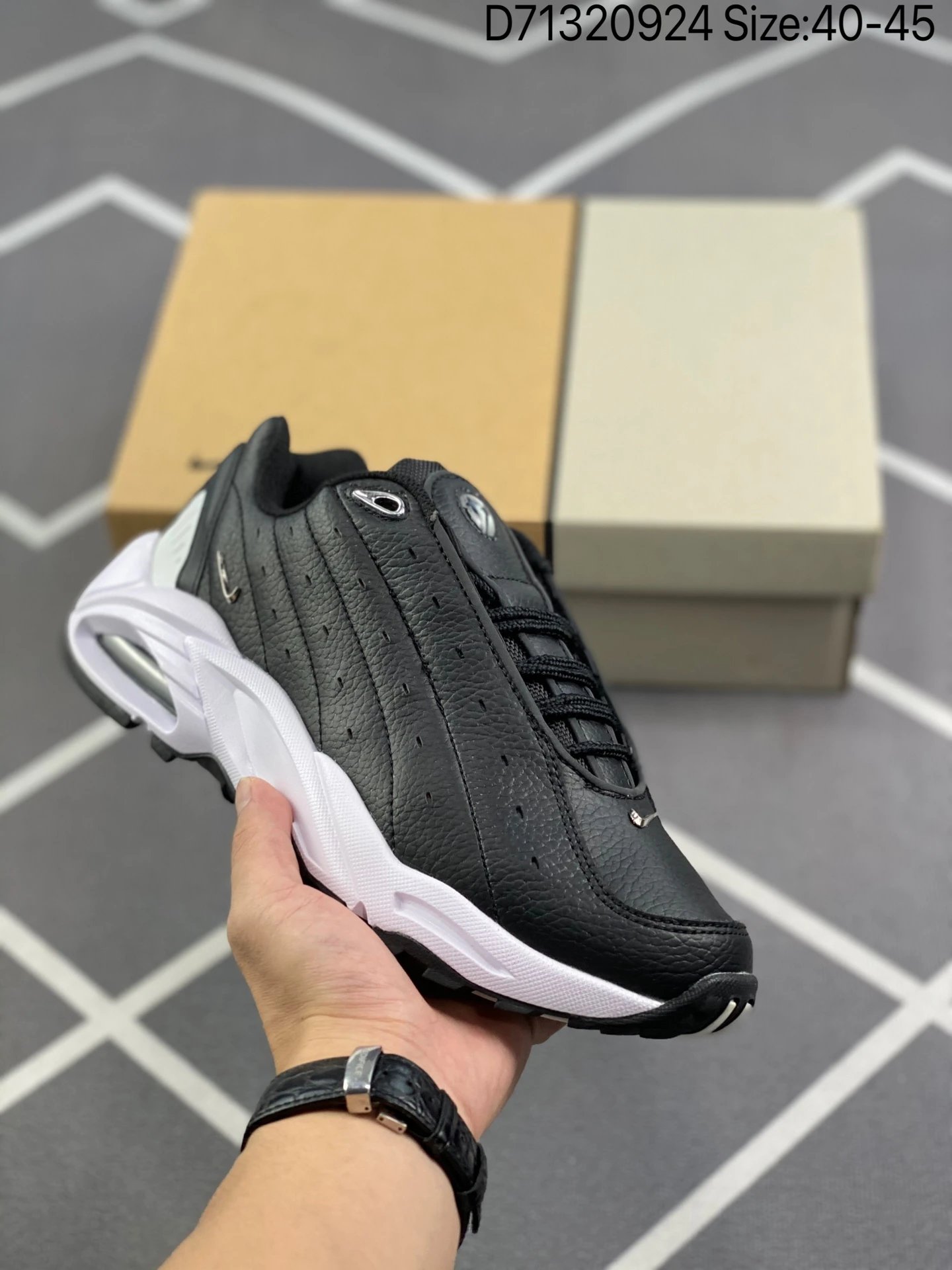 C SKU image